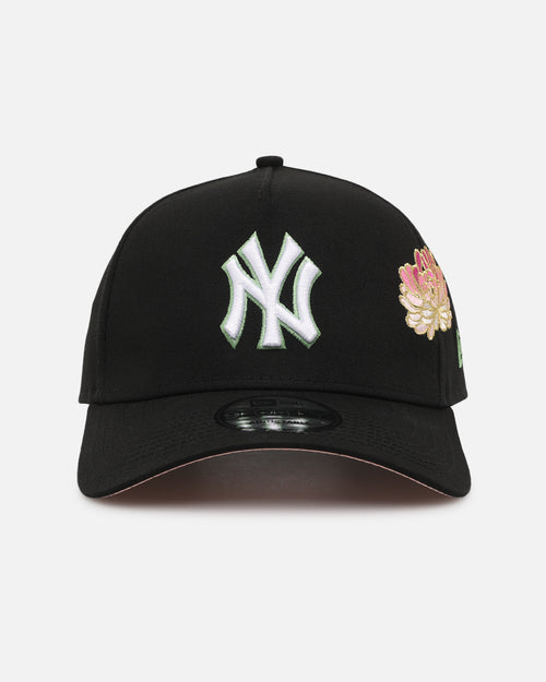 New Era New York Yankees 'Satin Flower' 9FORTY A-Frame Snapback Black/Pink