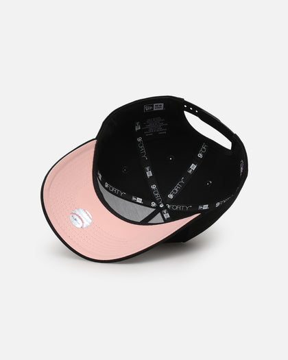 New Era New York Yankees 'Pink Satin Hearts 2.0' 9FORTY A-Frame Snapback Black/Pink