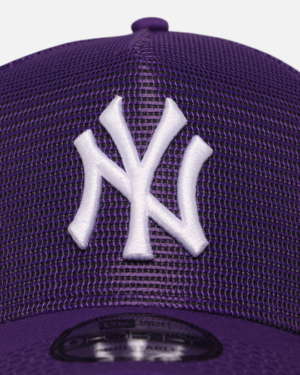 New Era New York Yankees 'Polychromatic Mesh' 9FORTY A-Frame Snapback True Purple