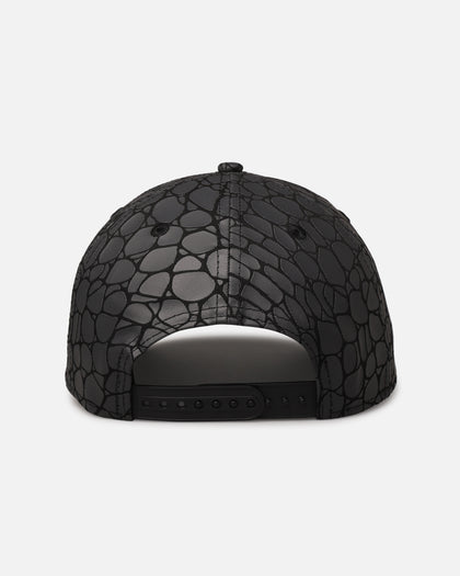 New Era Atlanta Braves 'Croc Skin' 9FORTY A-Frame Snapback Black