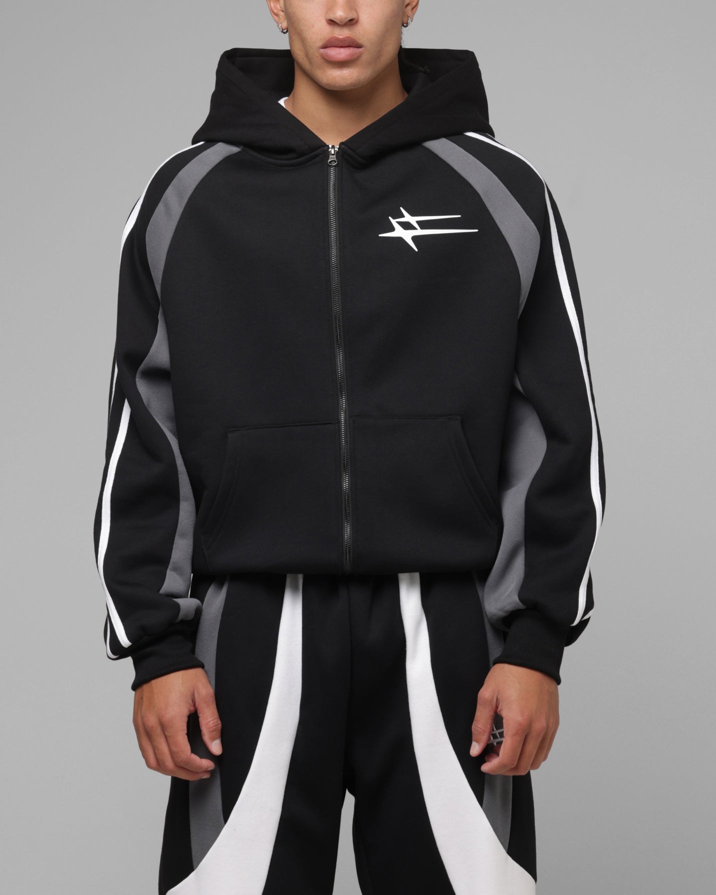 Loiter Hybrid Tek Zip Hoodie Black | Culture Kings US