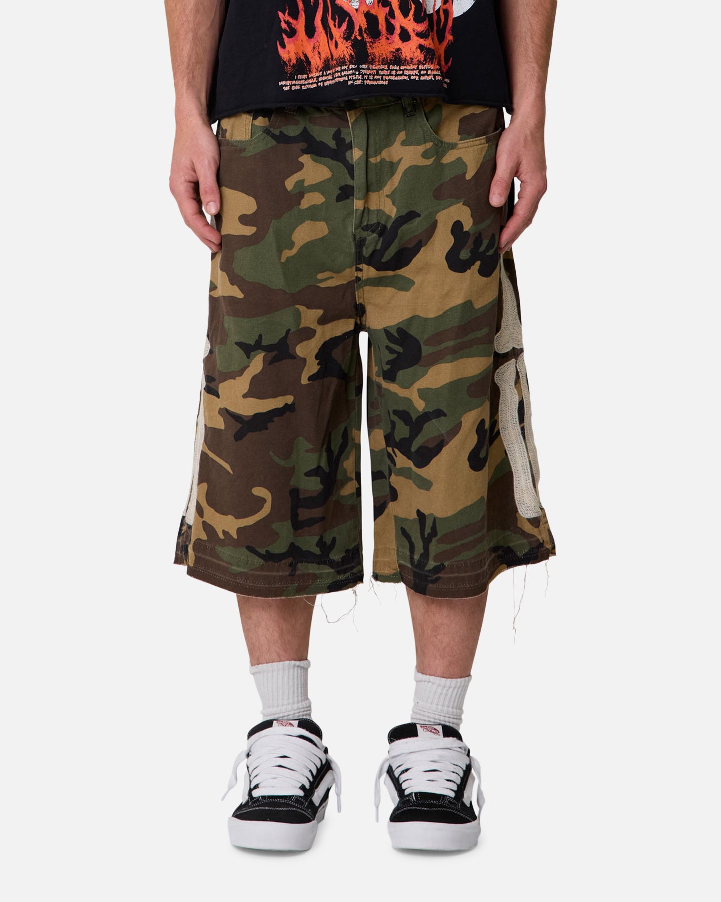 MNML Ultra Baggy Bone Shorts Camo | Culture Kings US