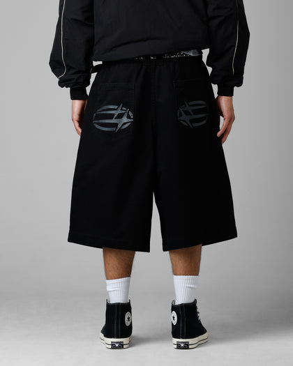 Loiter 3 Quarter Shorts Black