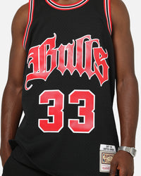 Mitchell & Ness Chicago Bulls Scottie Pippen Gothic Swing Jersey Black