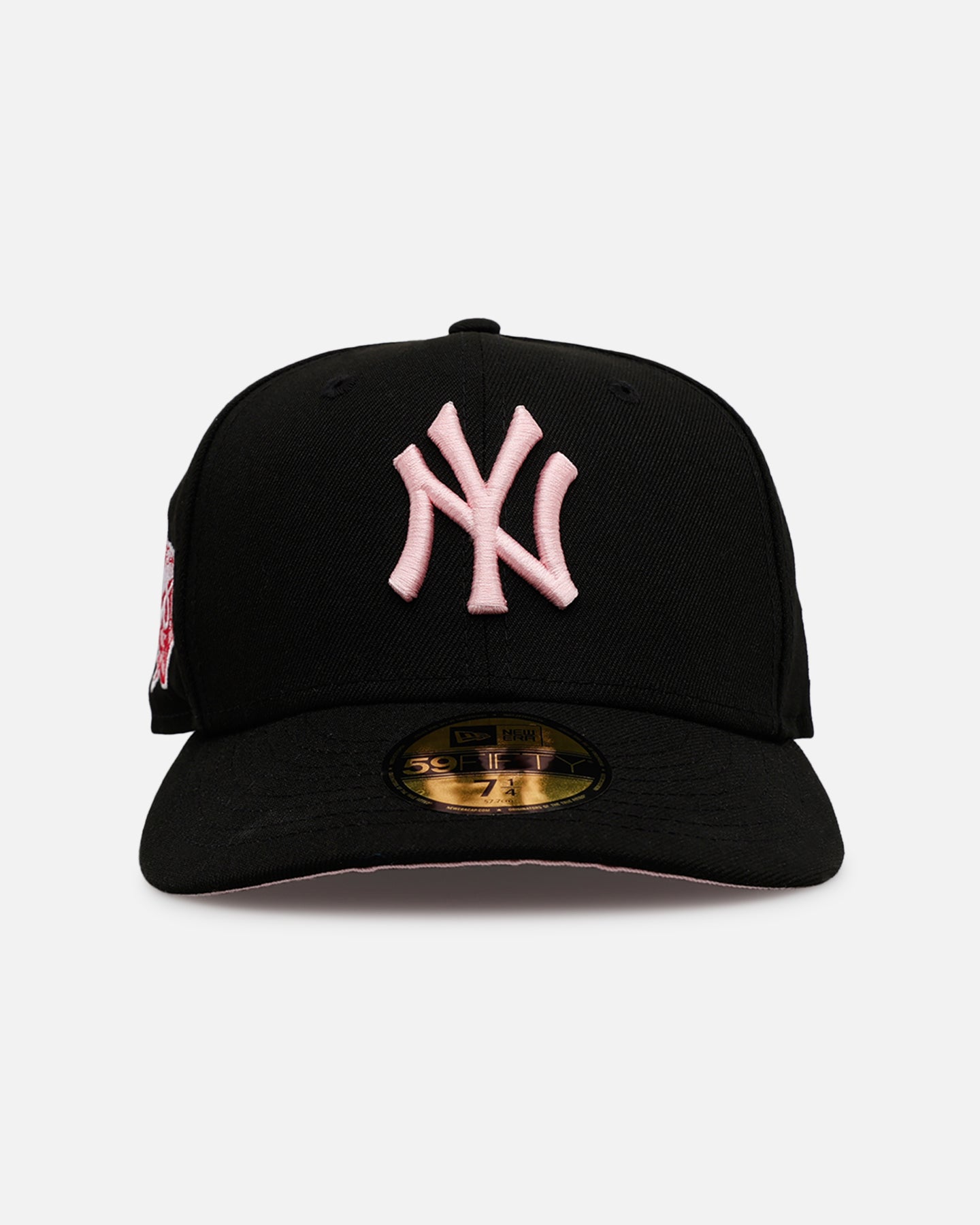 new era NY yankees black 7 1/2 ツバ裏ピンク 黒 New Era New York Yankees 'Black And Pink' 59FIFTY Fitted Black