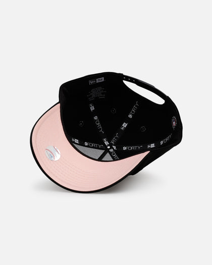 New Era San Francisco Giants 'Pink Satin Hearts 2.0' 9FORTY A-Frame Snapback Black/Pink