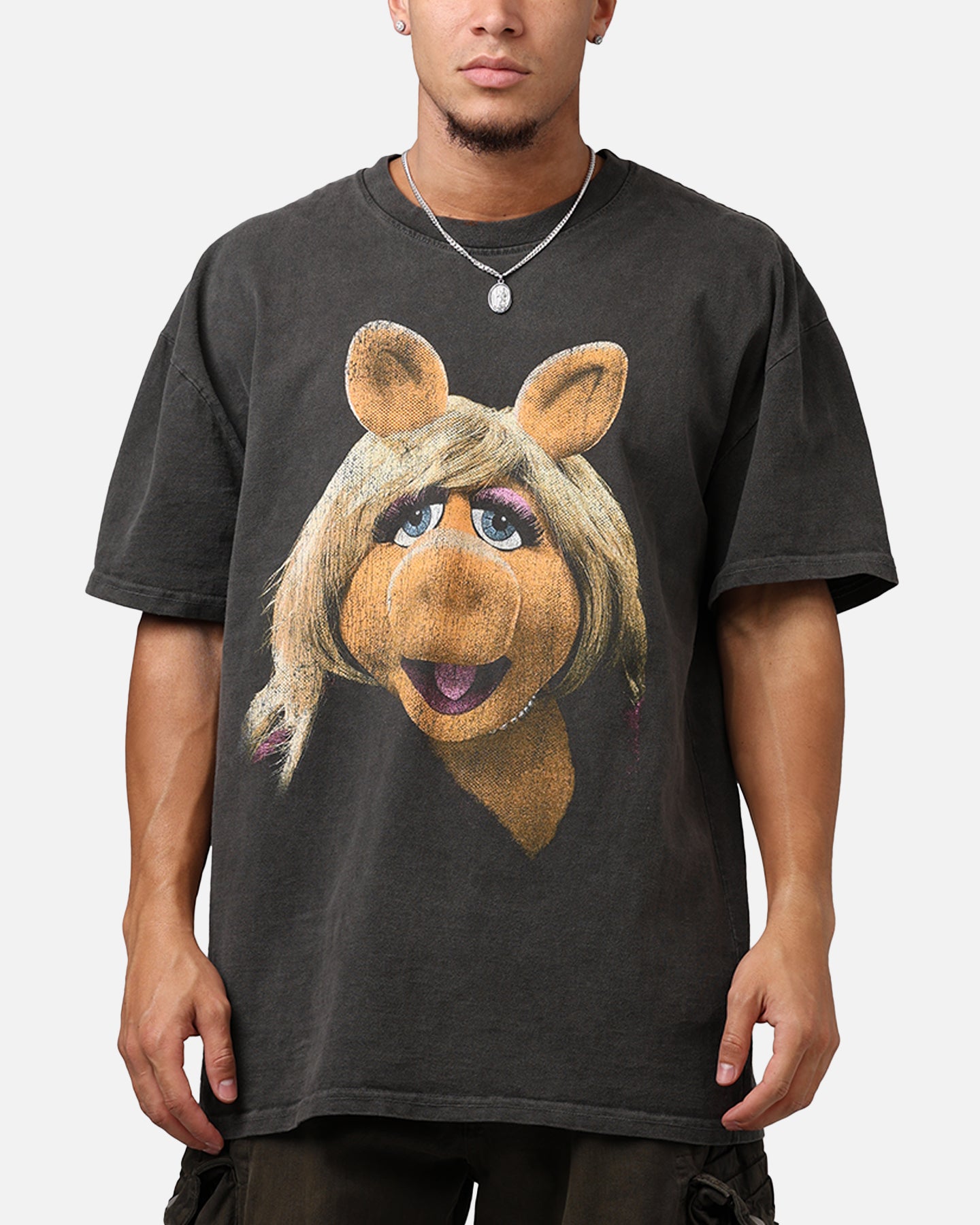 73Studio Disney The Muppets Miss Piggy Heavyweight T-Shirt Black