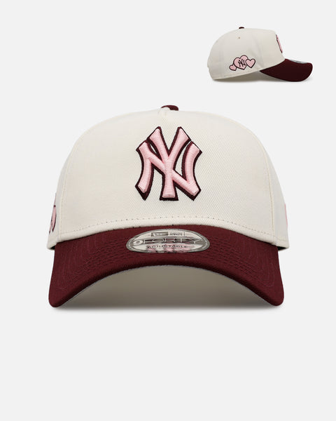 New Era New York Yankees 'Lover's Club 2.0' 9FORTY A-Frame