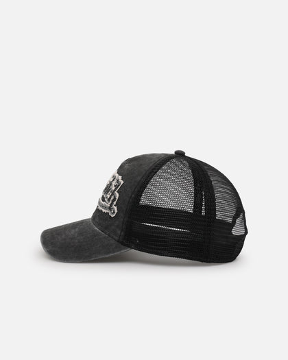 Von Dutch Washed Twill Trucker Snapback Grey