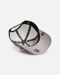 New Era Las Vegas Raiders 'Polychromatic Mesh' 9FORTY A-Frame Snapback Grey/White