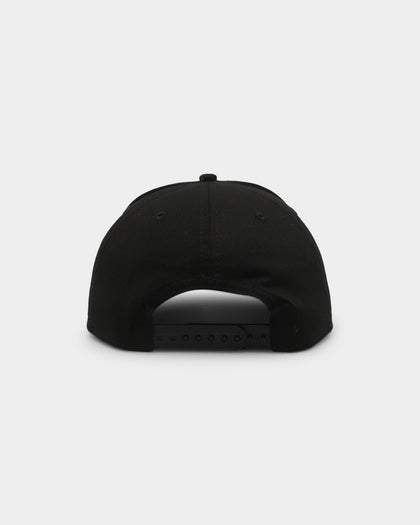 New Era Los Angeles Lakers Core Golfer Snapback Black/Black