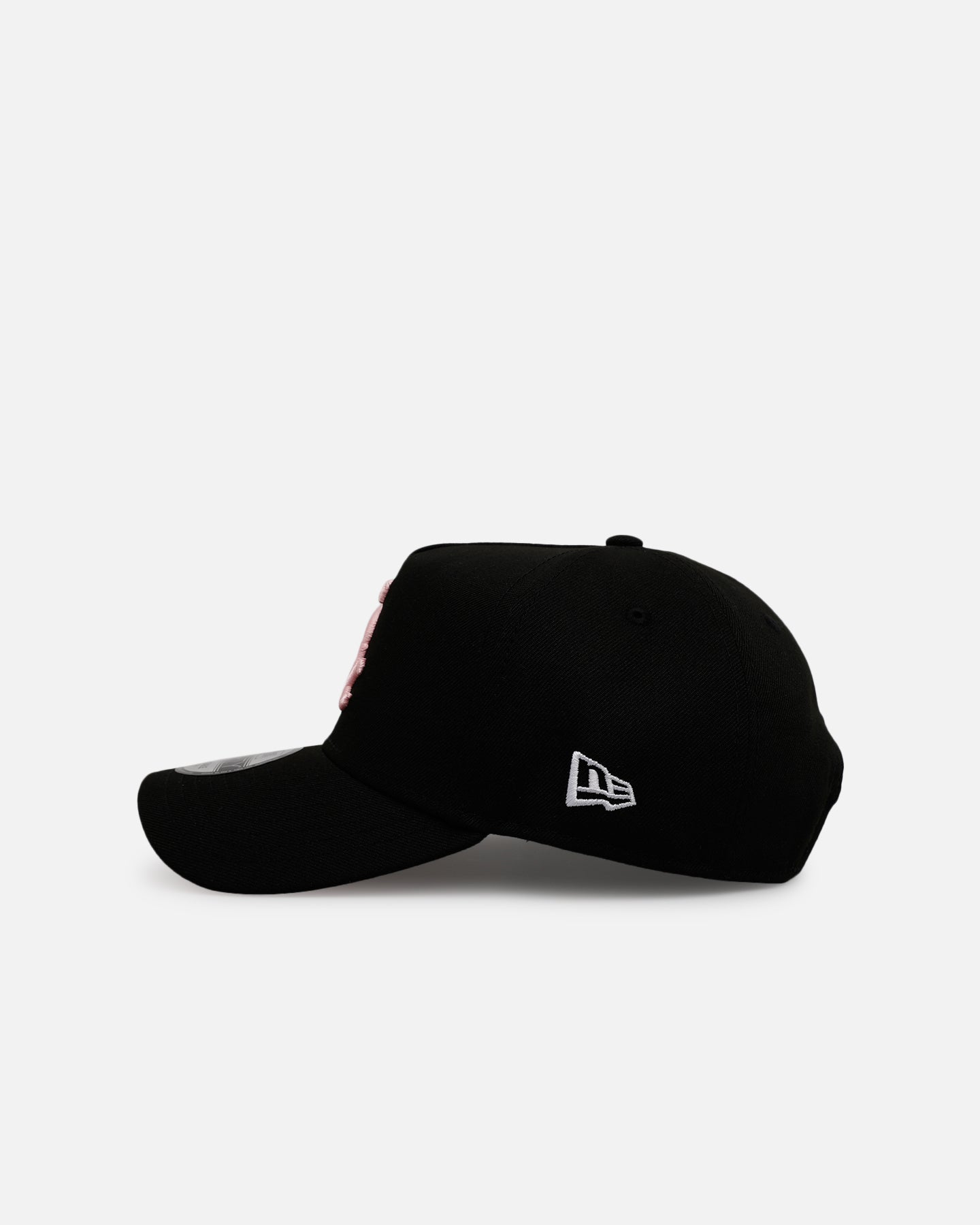 New Era Chicago White Sox 'Black And Pink' 9FORTY A-Frame Snapback