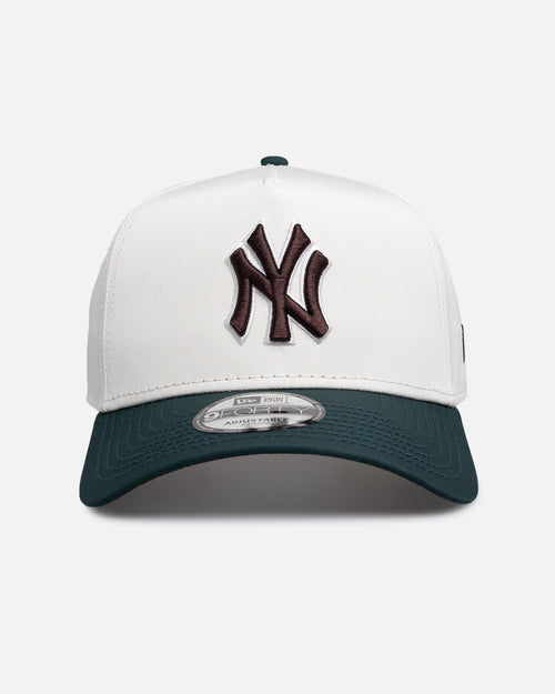 New Era New York Yankees 'Prolite Chrome' 9FORTY A-Frame Snapback