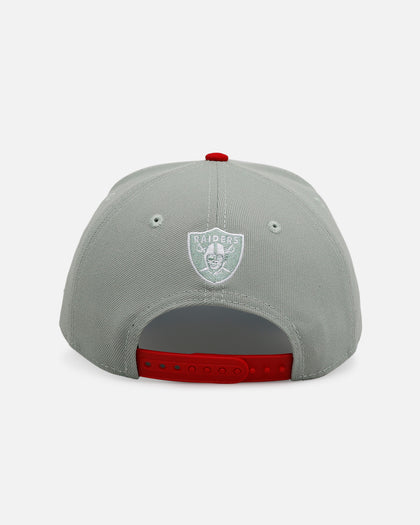 New Era Las Vegas Raiders 'All I Want For Christmas' 9FORTY A-Frame Snapback Green/Red