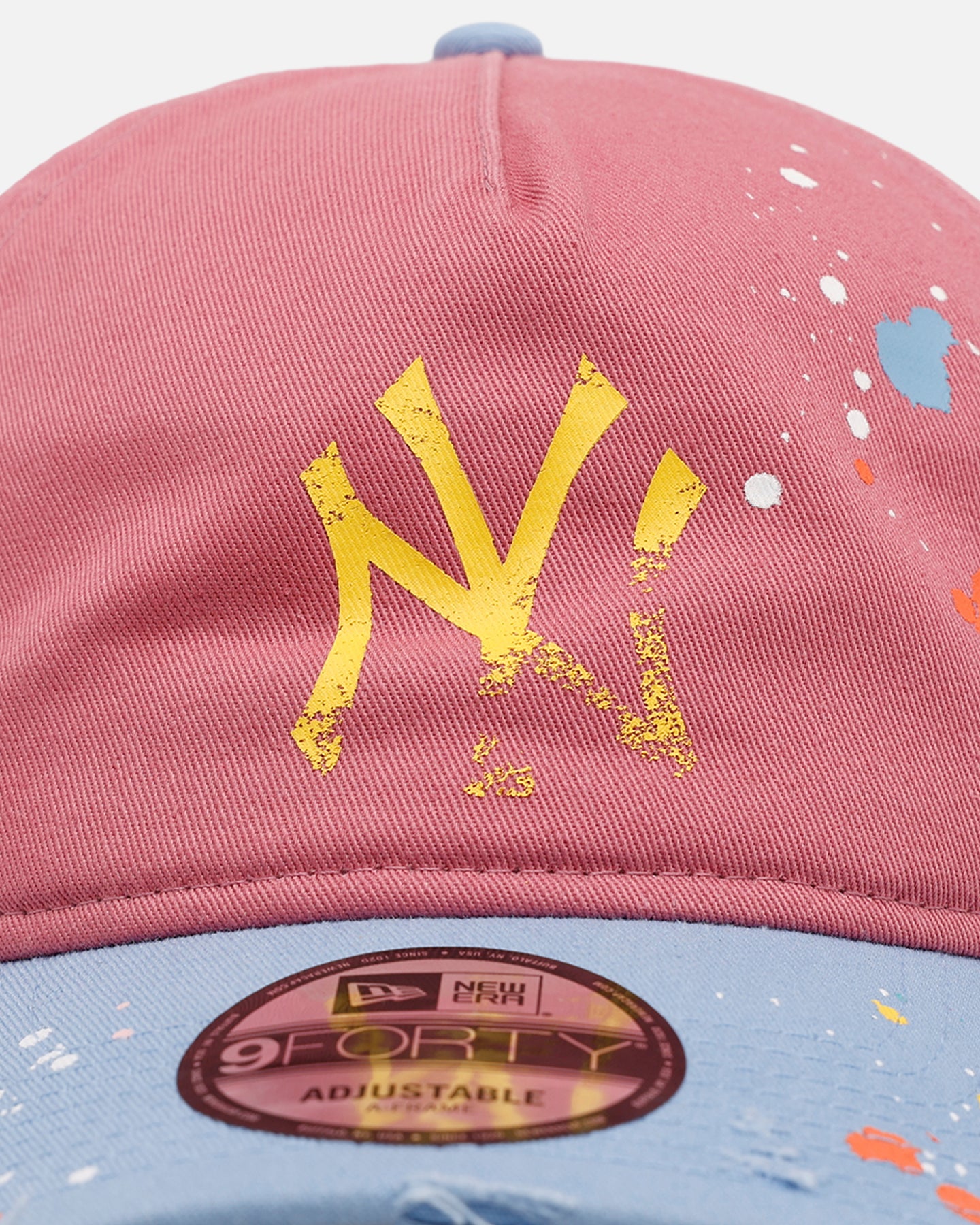 New Era New York Yankees 'Seasoned' 9FORTY A-Frame Strapback Pink