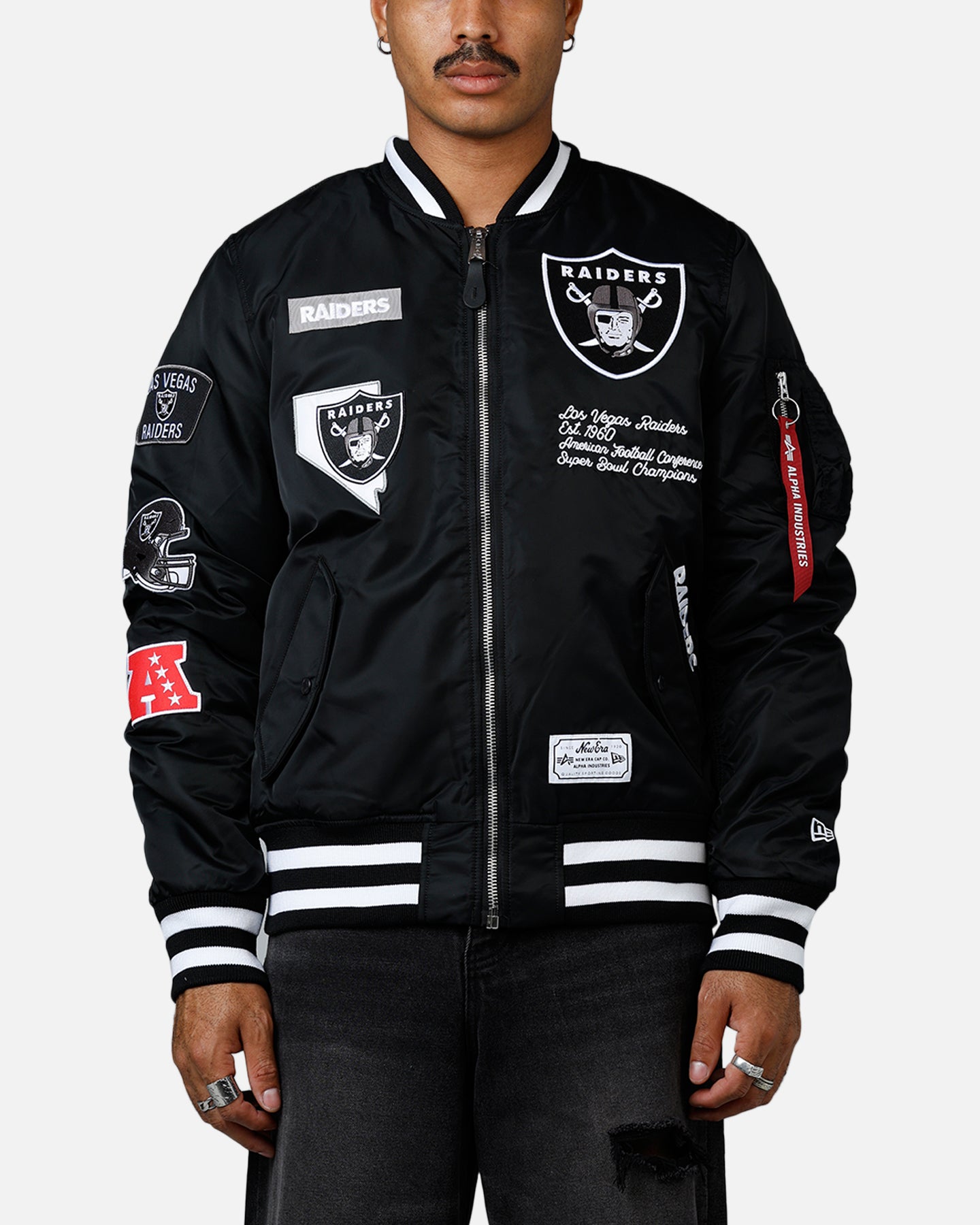 【美品激安】ALPHA×NFL×NEWERAコラボRAIDERS MA1 2XL New Era X Alpha Series X NFL Las Vegas Raiders MA-1 Bomber Jacket