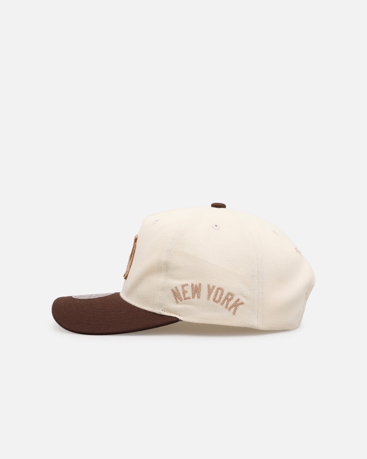 Mitchell & Ness New York Yankees 'Hand Stitch' Deadstock Snapback