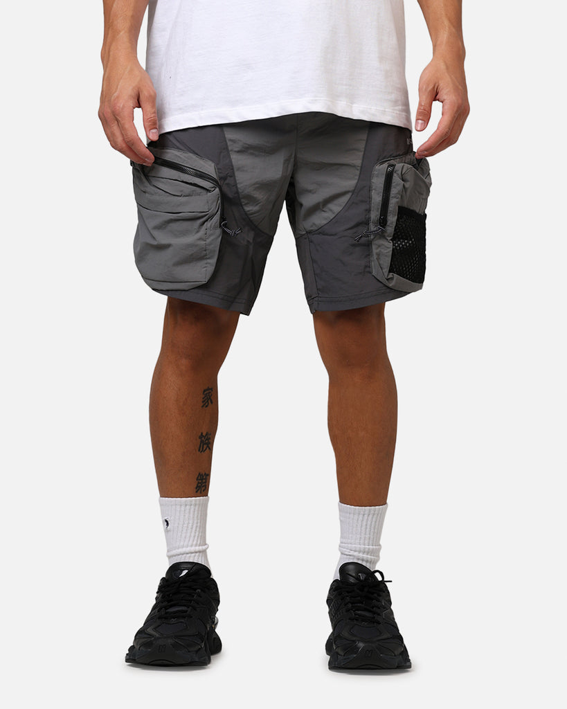 MNML Active Cargo Shorts Black | Culture Kings US