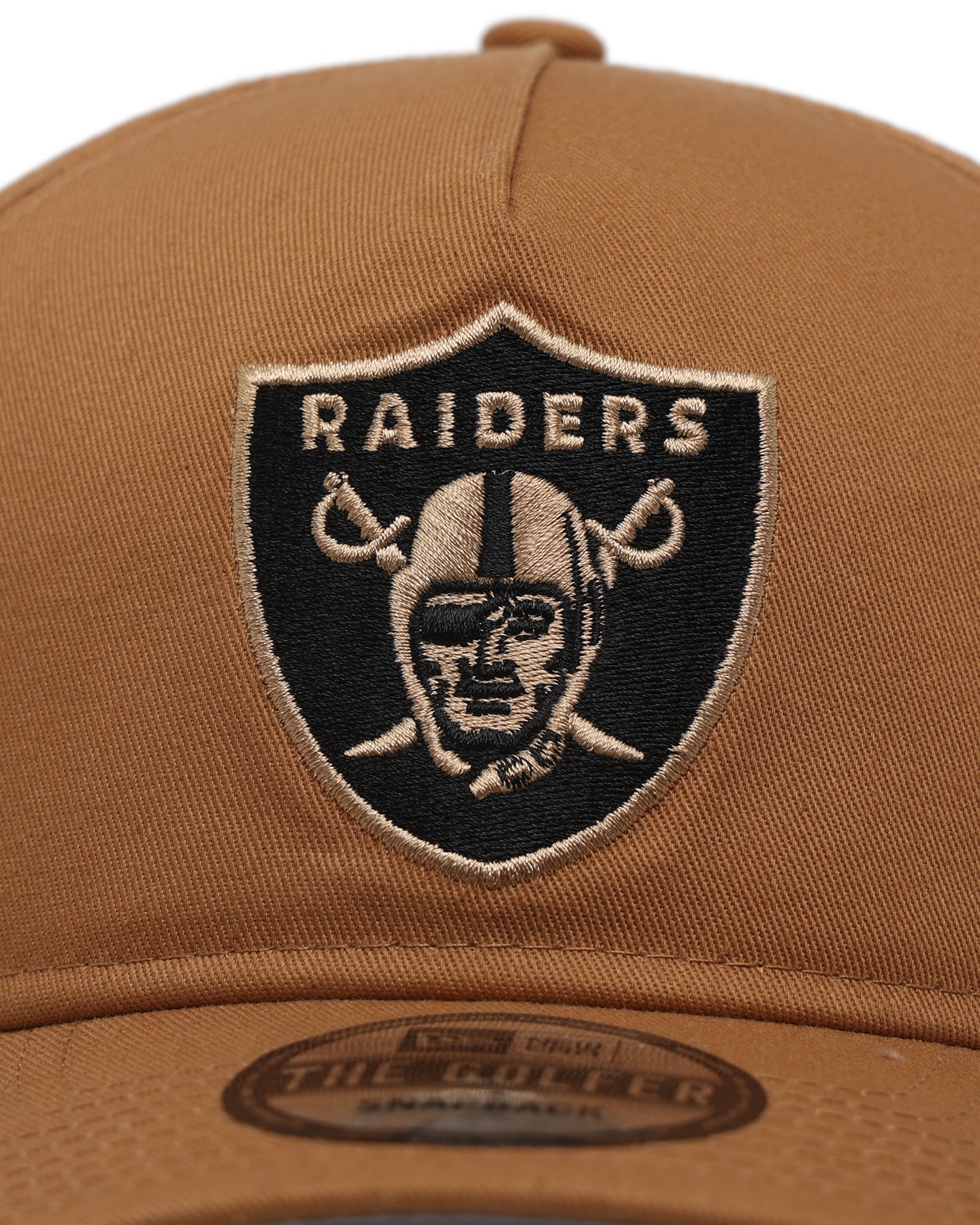 New Era Las Vegas Raiders Pinch Crown Golfer Wheat/Black | Culture