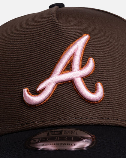 New Era Atlanta Braves 9Forty A-Frame Snapback Walnut