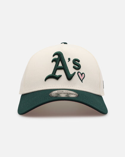 New Era Oakland Athletics 'Pink Satin Hearts Green' 9FORTY A-Frame Snapback Chrome/Dark Green