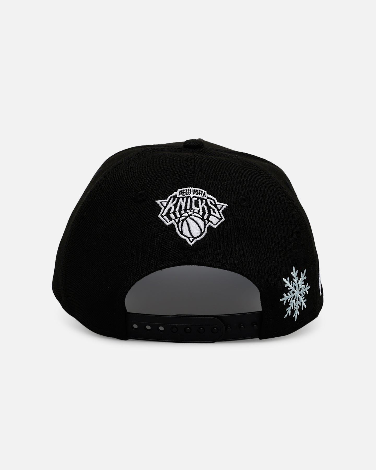 New Era New York Knicks 'Cold As Ice' 9FORTY A-Frame Snapback