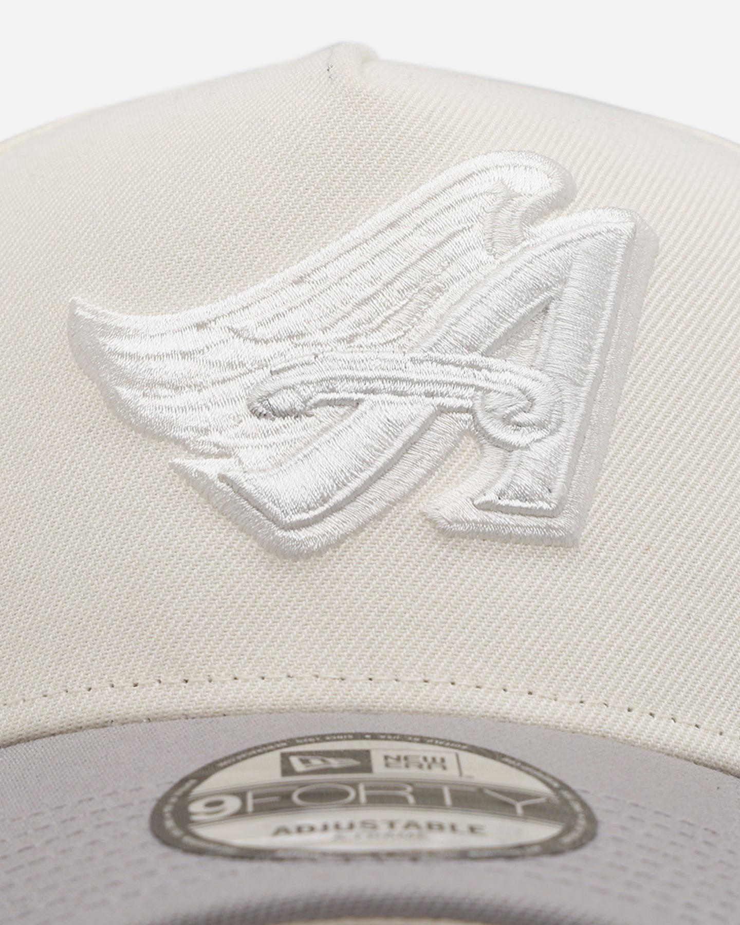 New Era Anaheim Angels 'Too Clean' 9FORTY A-Frame Snapback Chrome