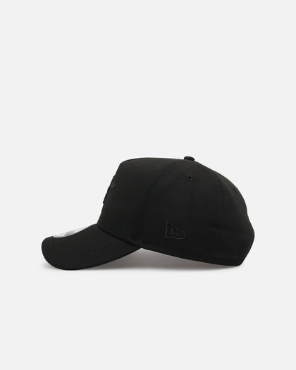 New Era Dallas Cowboys 'Black On Black' 9FORTY A-Frame Snapback Black/Black