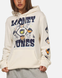 New Era Los Angeles Dodgers Looney Tunes Hoodie Light Beige