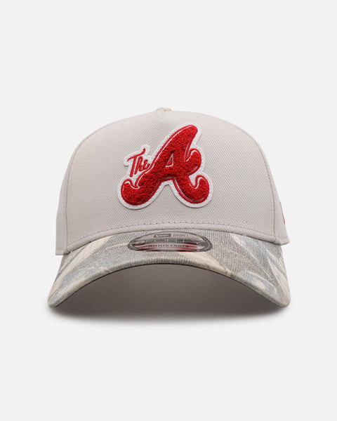 New Era Atlanta Braves 'Chenille Camo' 9FORTY A-Frame Snapback