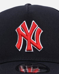New Era New York Yankees 'College Crossover' St. John's Red Storm 9FORTY A-Frame Snapback Navy/Red