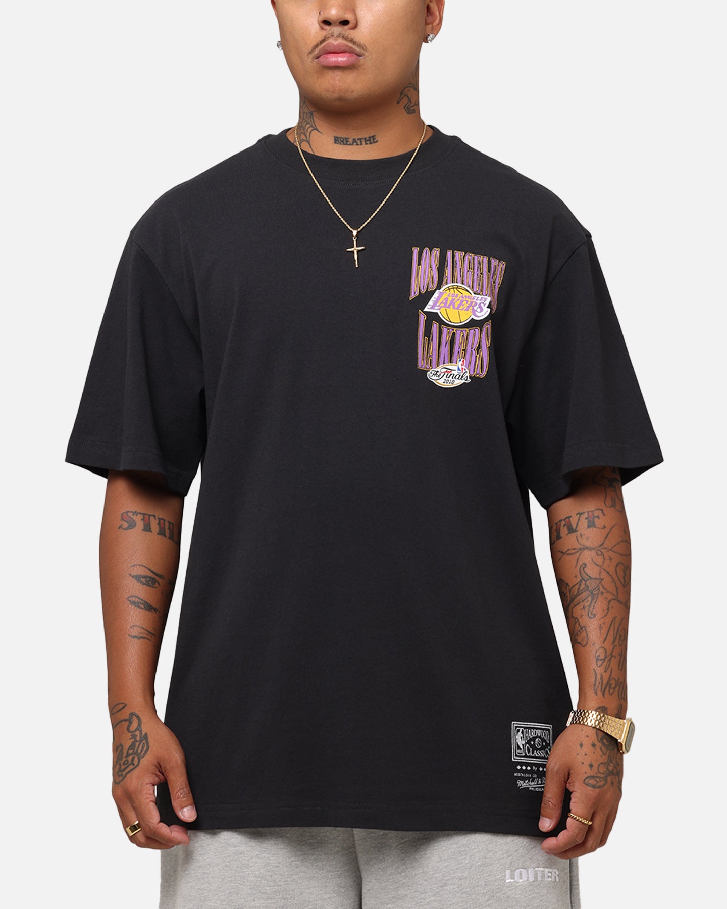 Mitchell & Ness Los Angeles Lakers 17-Time NBA Champions T-Shirt