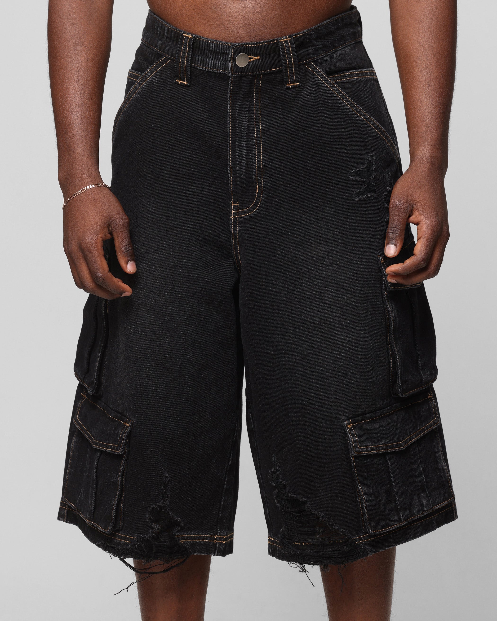 Loiter Collateral Cargo Shorts Black Wash | Culture Kings US