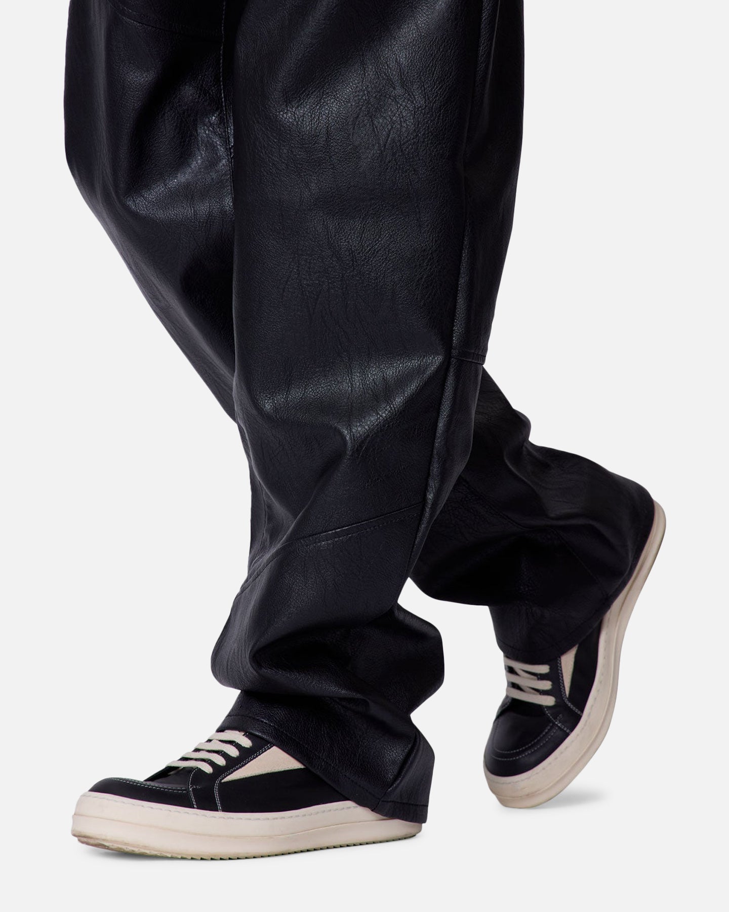 その他 mnml m134 leather pants MNML Ultra Baggy Vegan Leather Pants Black | Culture Kings US