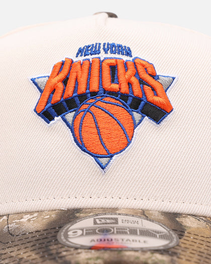 New Era New York Knicks 'Realtree Visor' 9FORTY A-Frame Snapback Cream/Camo