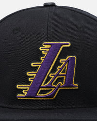 Pro Standard Los Angeles Lakers Wool Snapback Black