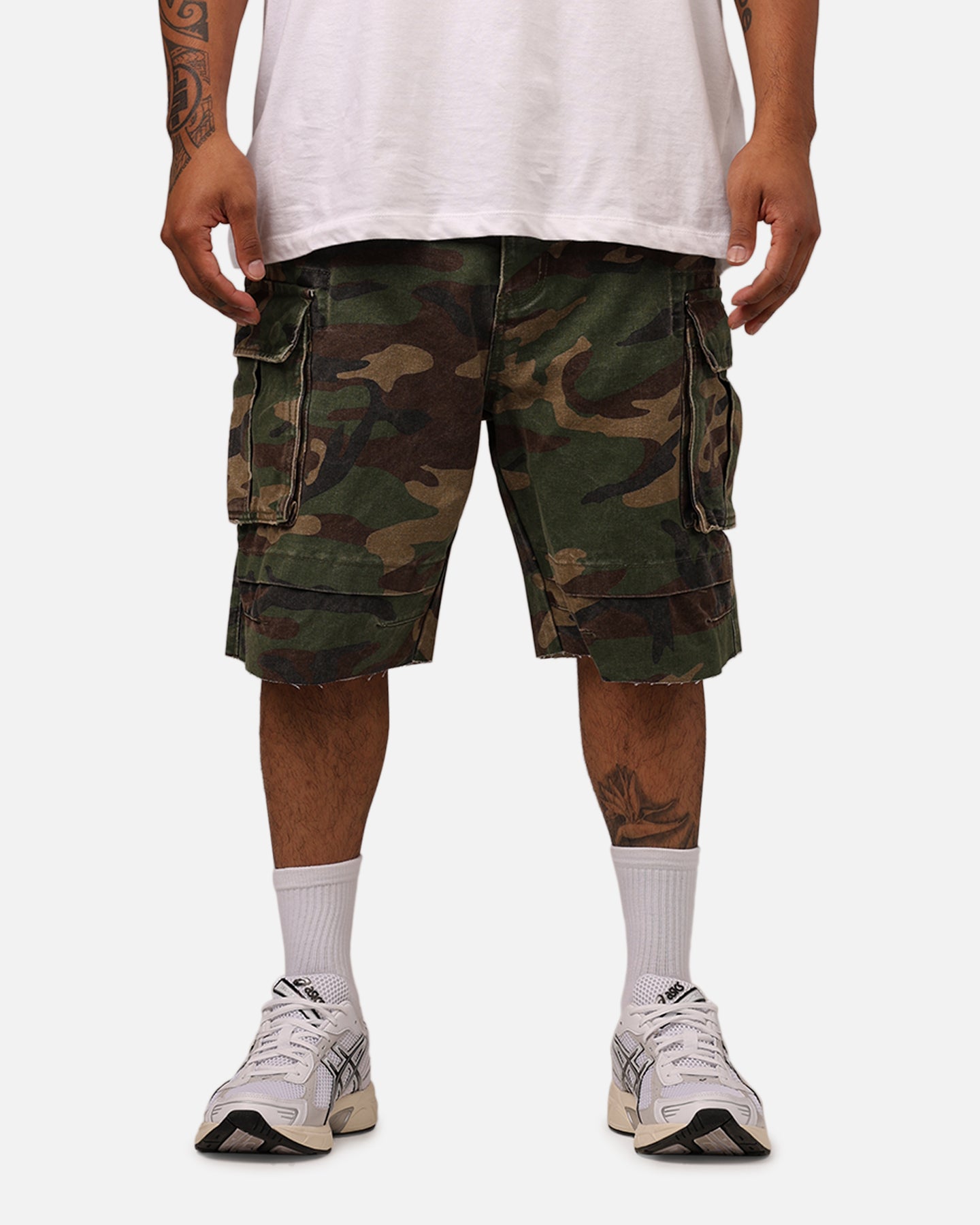MNML Ultra Baggy Ruff Pocket Camo Shorts Hunter Camo | Culture