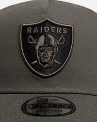 New Era Las Vegas Raiders "Moss Canvas" 9Forty A-Frame Snapback Dark Green