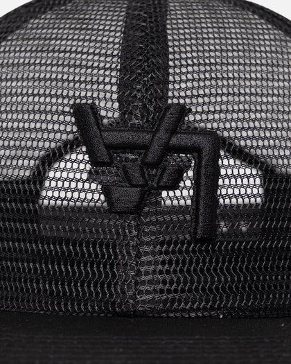 The Anti Order L-A Mesh Snapback Black