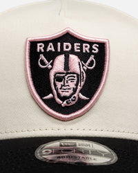 New Era Las Vegas Raiders "Chrome Black Pink" 9Forty A-Frame Snapback White