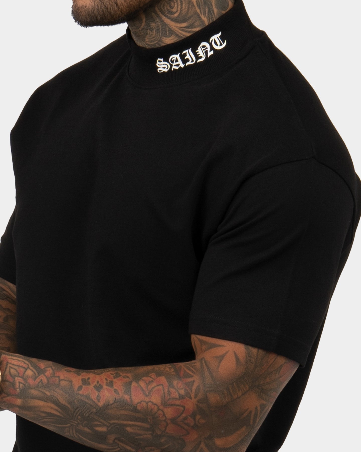 Saint Morta Old English Mock Neck T-Shirt Black/White | Culture