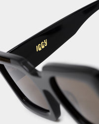 NUQE Iggy Sunglasses Black/Gold