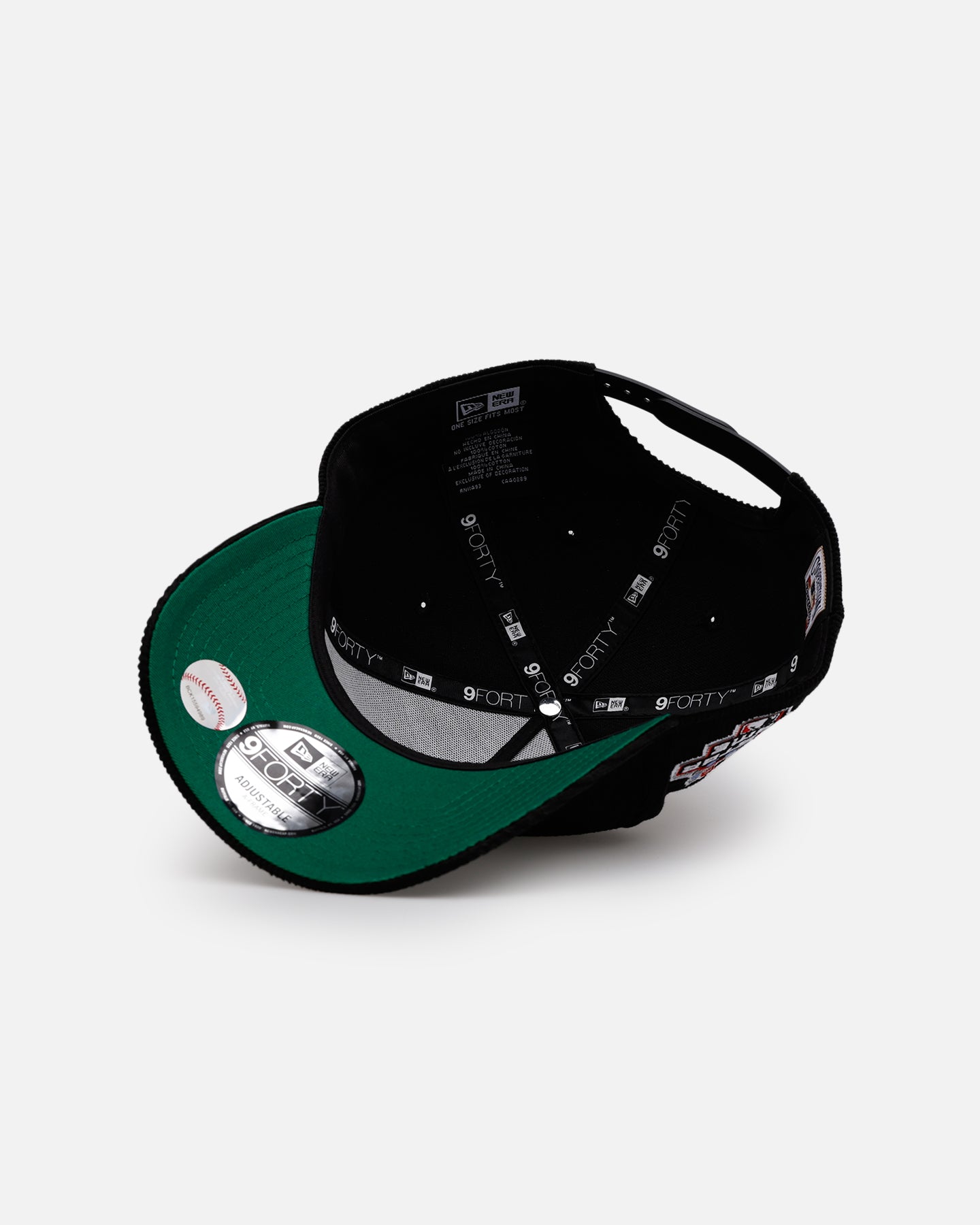 New Era Chicago White Sox 'Black Cord' 9FORTY A-Frame Corduroy