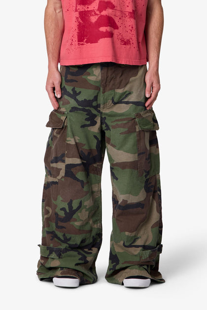 MNML Military Rave Cargo Pants Camo
