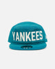 New Era New York Yankees 'Sun Fade Painters' Painter Snapback Teal