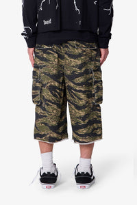 MNML Ultra Baggy Cargo Short Camo