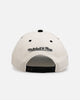 Mitchell & Ness New York Knicks 'Worldwide' Deadstock Snapback Egret