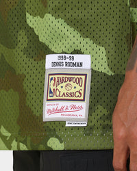 Mitchell & Ness Los Angeles Lakers Dennis Rodman #73 '98-'99 Camo Swingman Jersey Green Camo