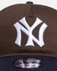 New Era New York Yankees 'Walnut Navy' 9FORTY A-Frame Unstructured Snapback Brown/Blue