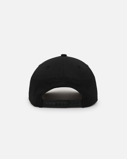 Mitchell & Ness Los Angeles Lakers 'Year Of The Dragon' Pro Crown Snapback Black
